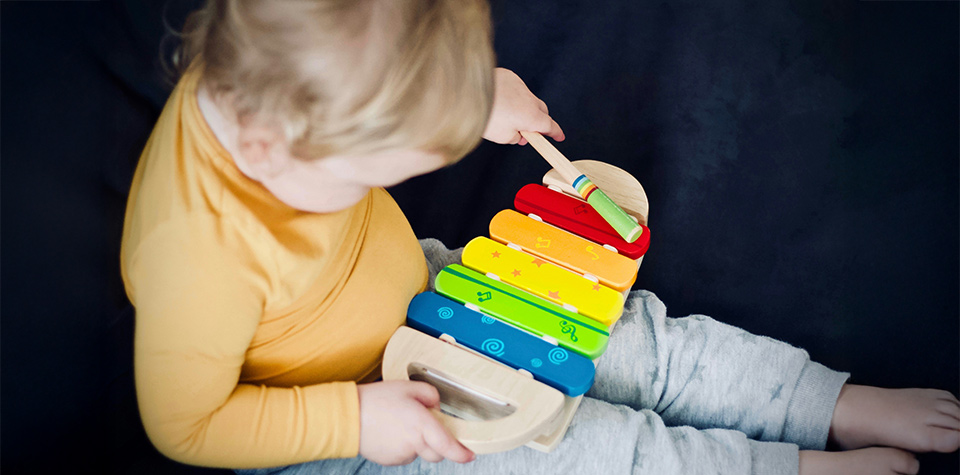 Month 2-3: Sound and Auditory Development Toys | Mumpa